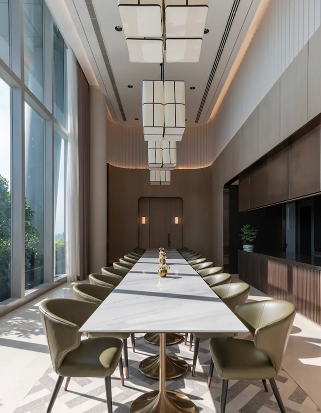 39 FLOOR SKY LOUNGE.jpg